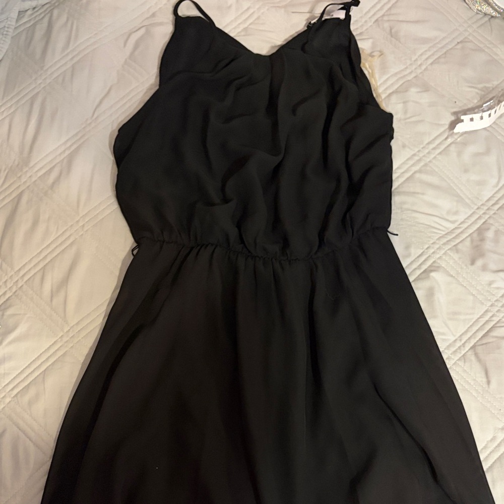 Elegant Black V-Neck Mini Dress